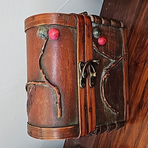 3 vintage wooden boxes with metal hinges and latch closures trinket storage - Picture 2 of 16